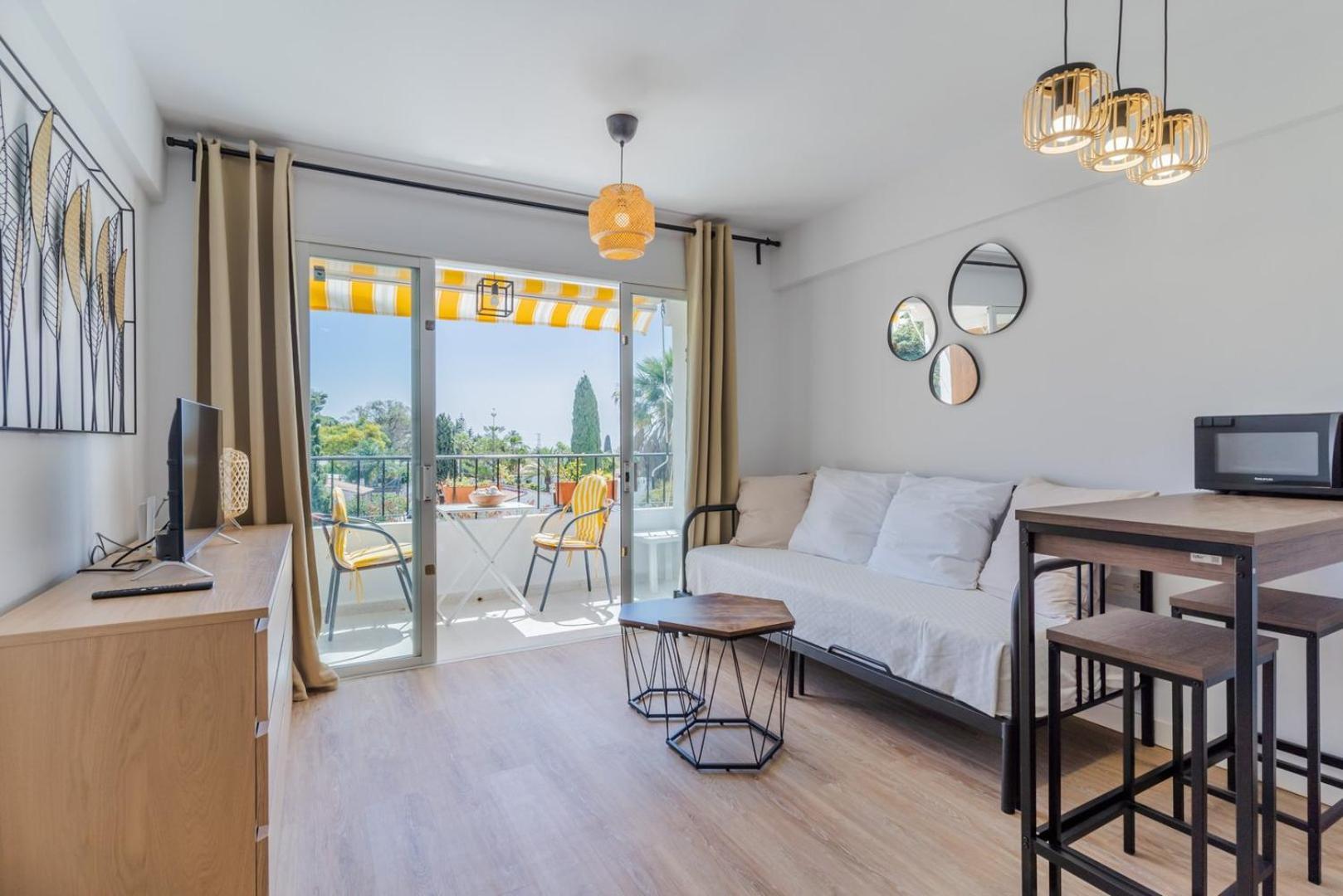 Guestready - Chasing The Sun In Malaga Leilighet Marbella Eksteriør bilde