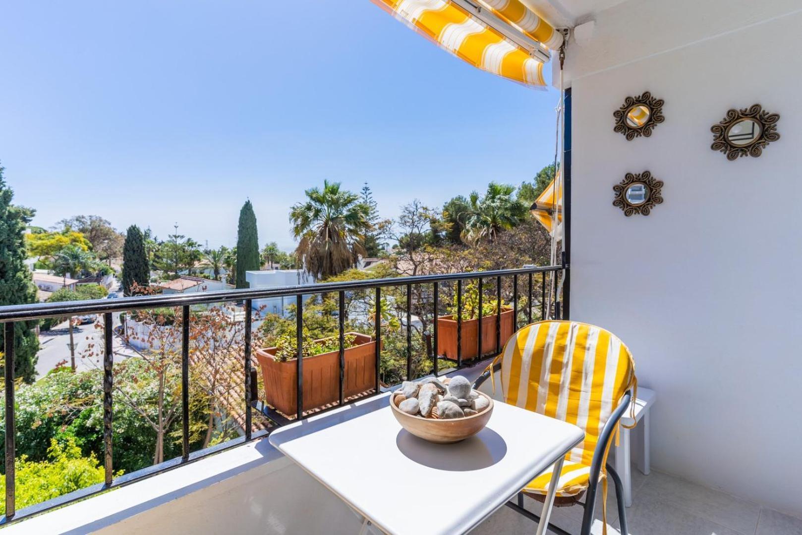 Guestready - Chasing The Sun In Malaga Leilighet Marbella Eksteriør bilde