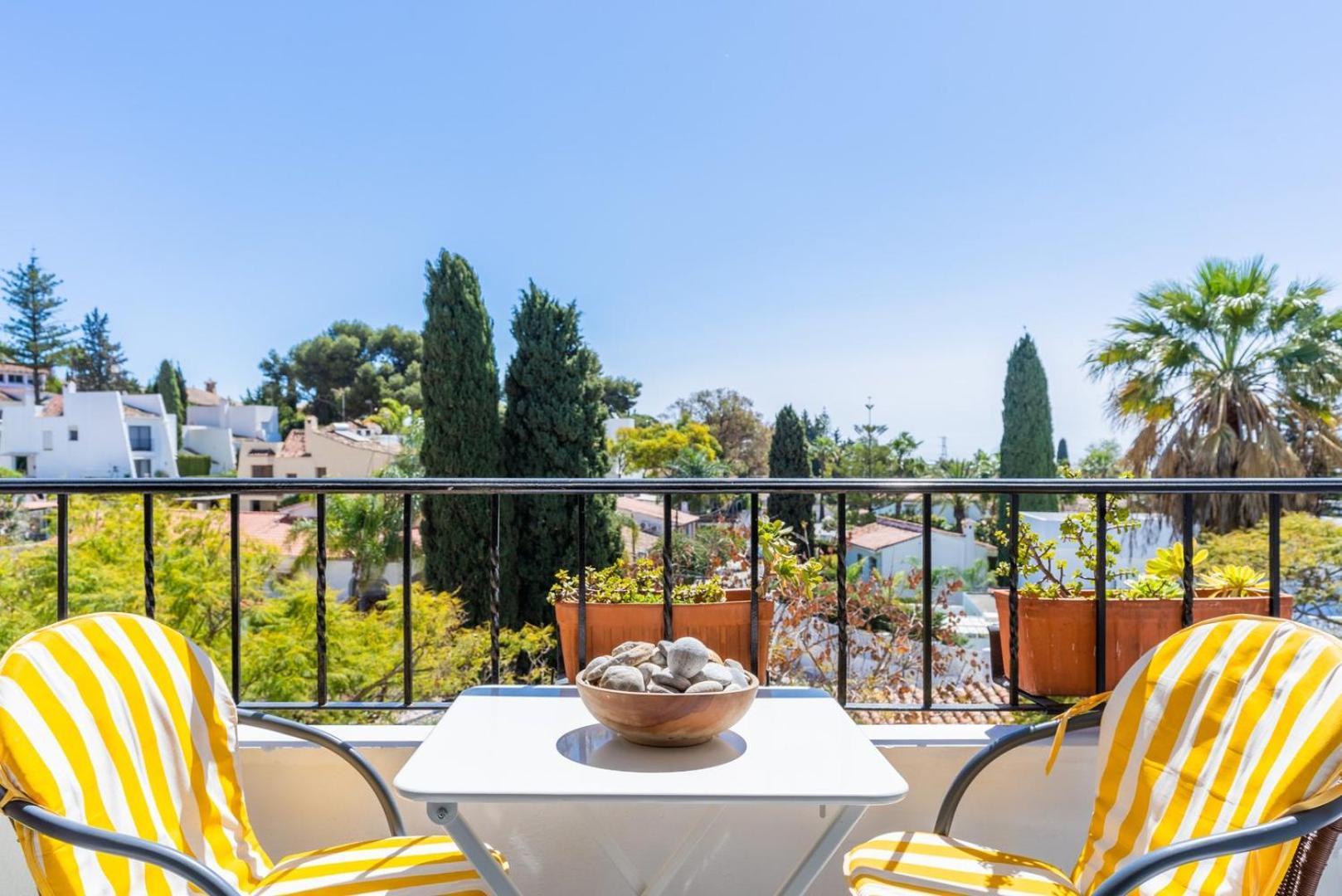 Guestready - Chasing The Sun In Malaga Leilighet Marbella Eksteriør bilde